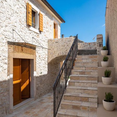 Villa Kameni Dvori Sveti Filip i Jakov Ngoại thất bức ảnh