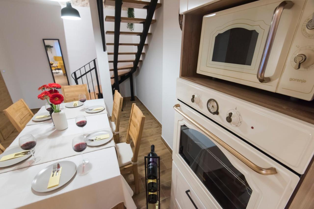Villa Kameni Dvori Sveti Filip i Jakov Ngoại thất bức ảnh