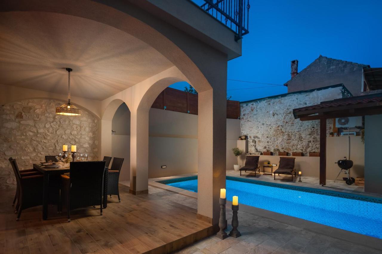 Villa Kameni Dvori Sveti Filip i Jakov Ngoại thất bức ảnh