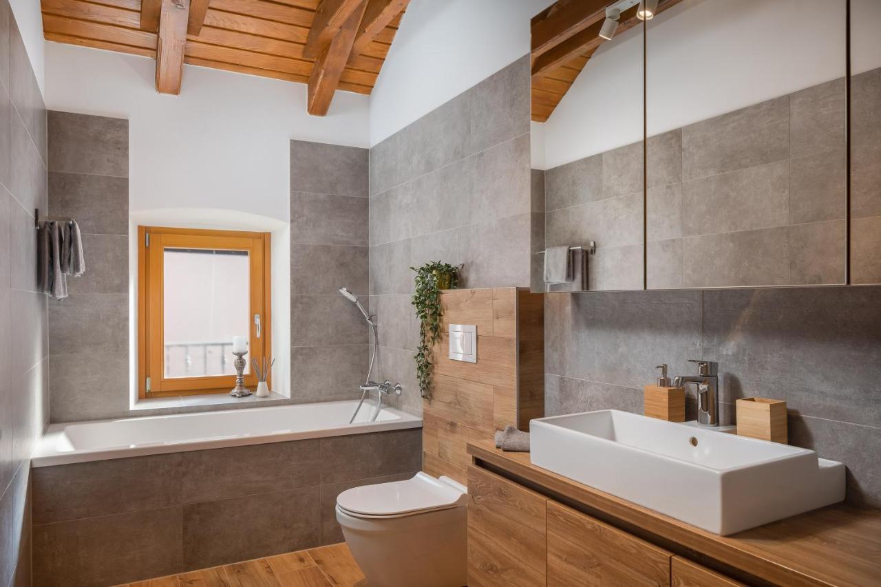 Villa Kameni Dvori Sveti Filip i Jakov Ngoại thất bức ảnh