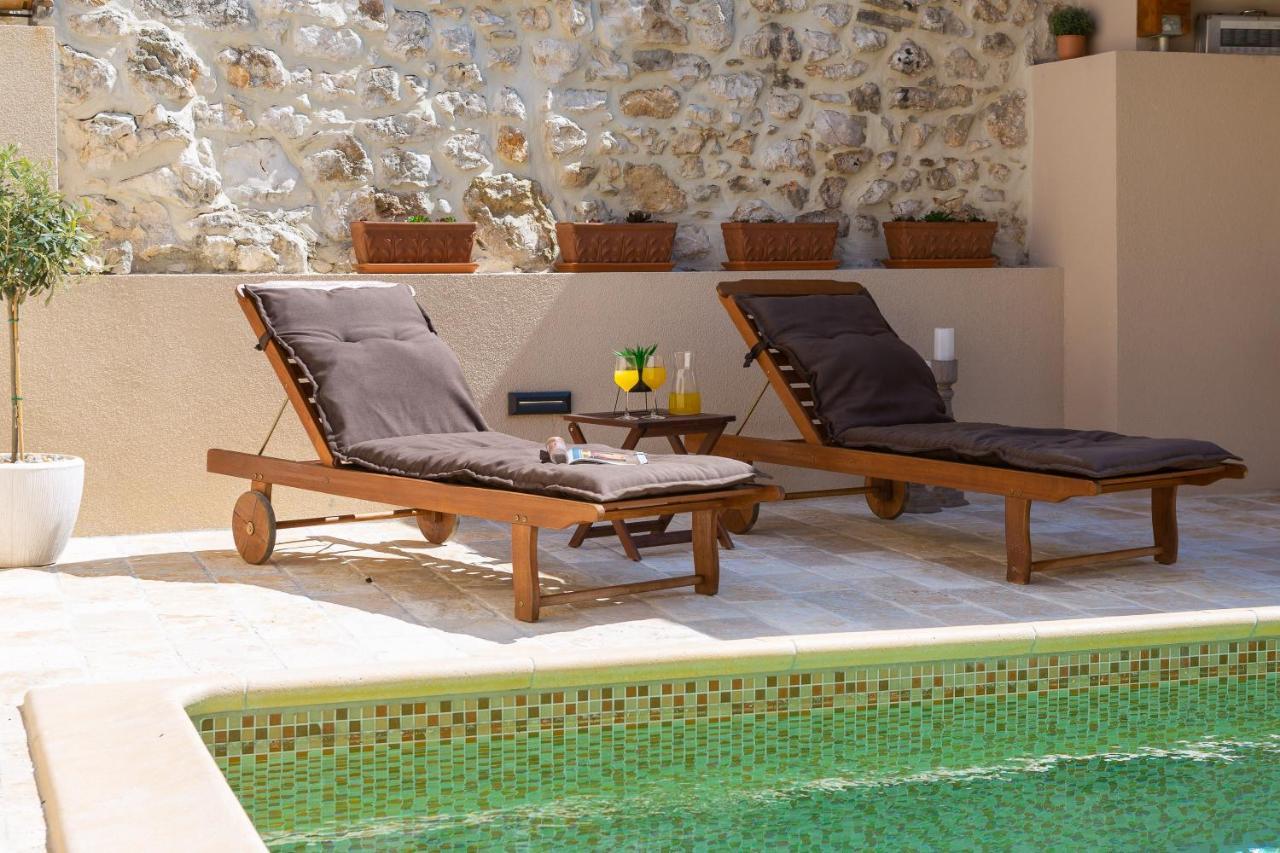 Villa Kameni Dvori Sveti Filip i Jakov Ngoại thất bức ảnh