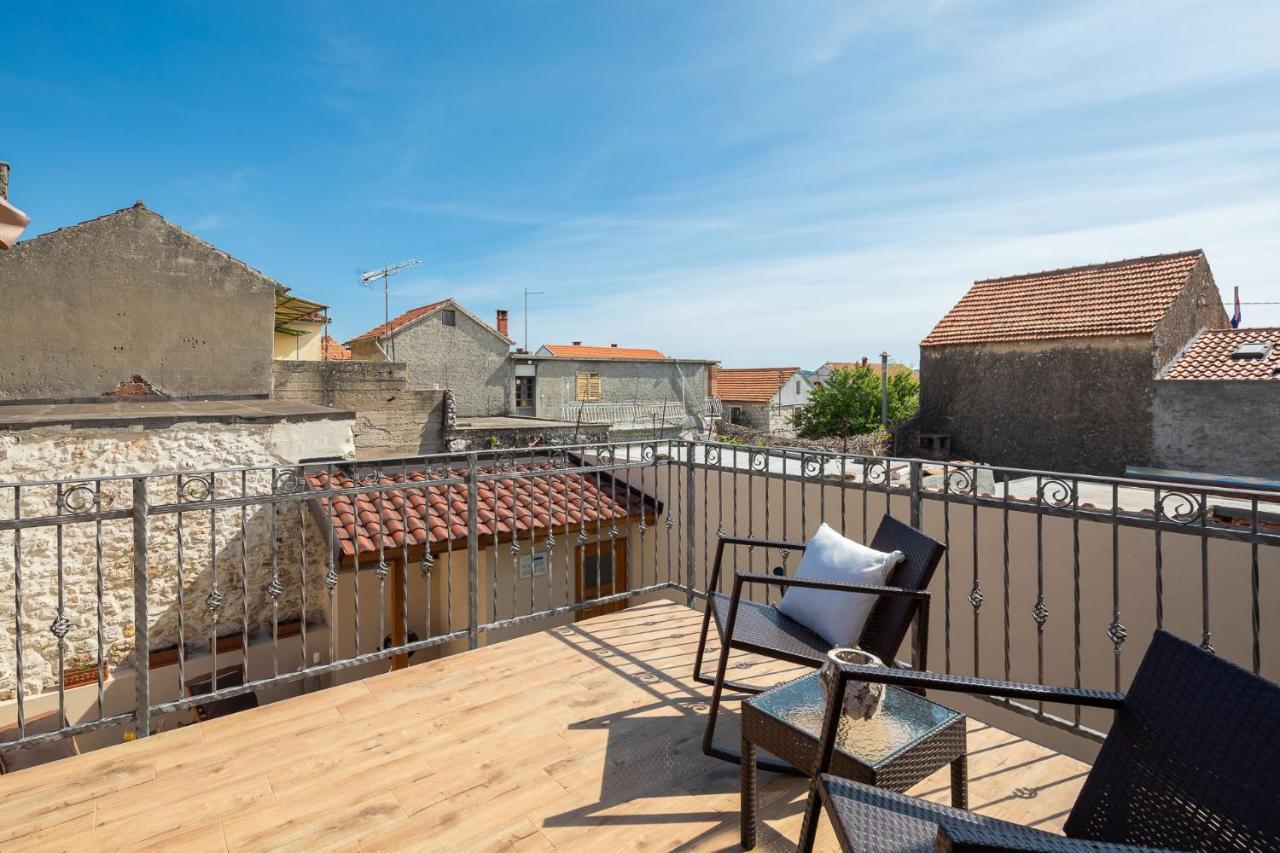 Villa Kameni Dvori Sveti Filip i Jakov Ngoại thất bức ảnh